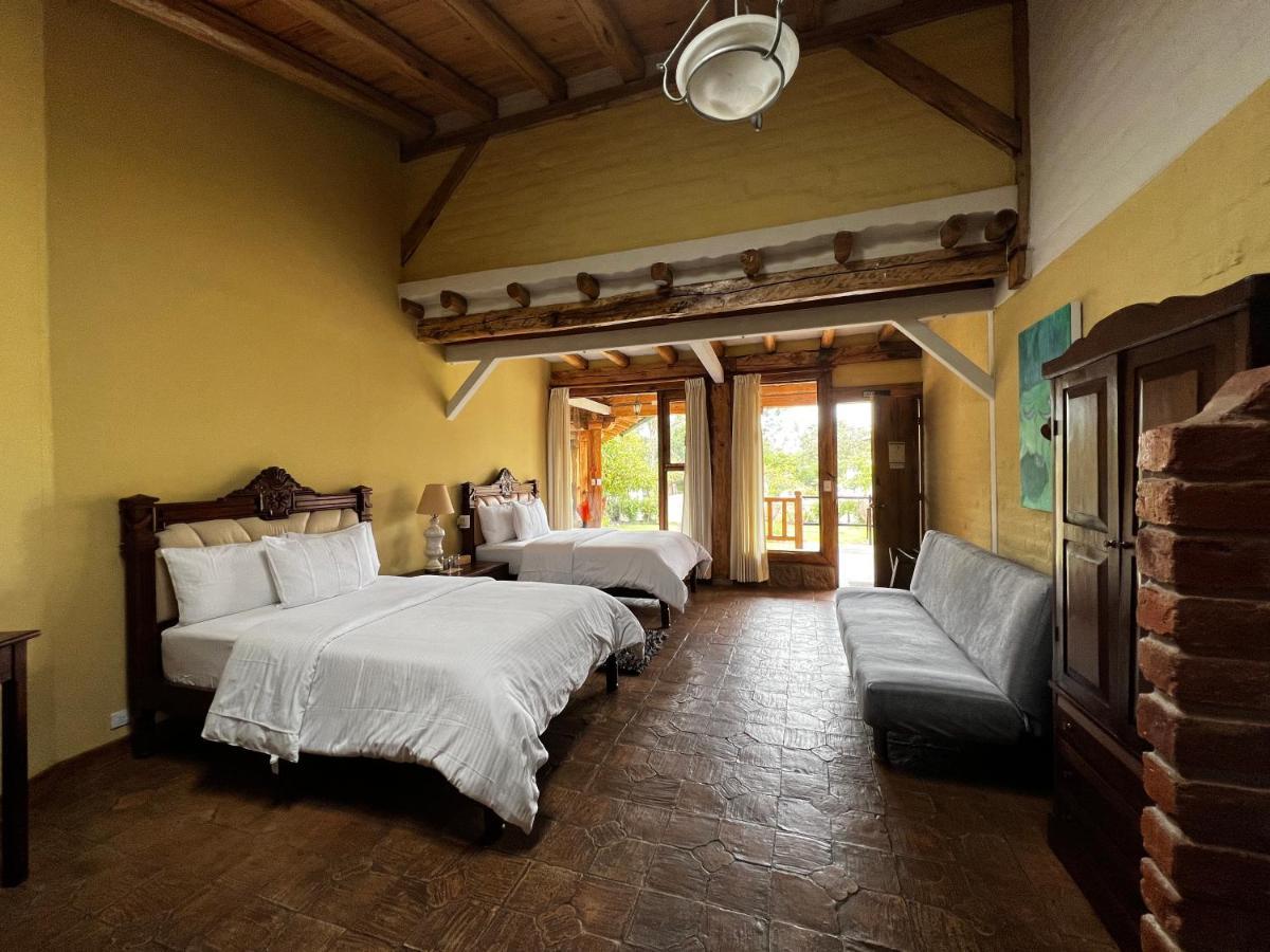 Hacienda Jimenita Wildlife Reserve Puembo المظهر الخارجي الصورة